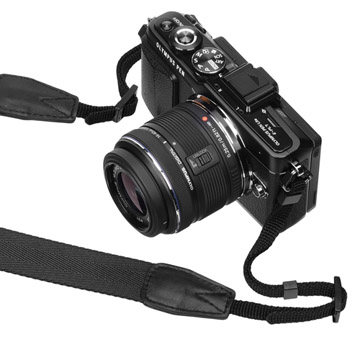 先ヒモはミラーレスカメラに最適な8mm幅。