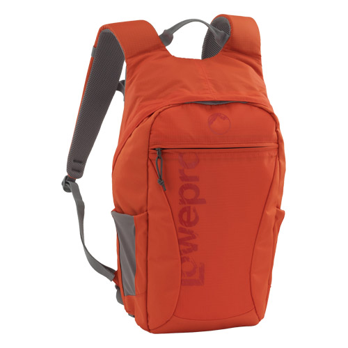 軽量・高機能カメラバッグ Lowepro フォトハッチバックAW