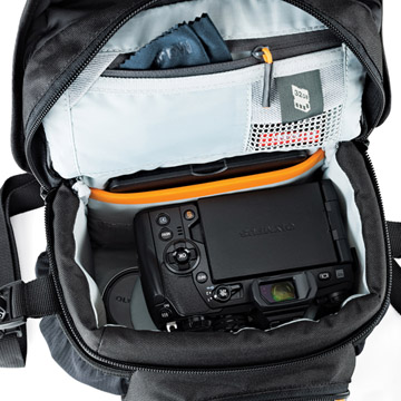 Lowepro（ロープロ） ノバ160AW2