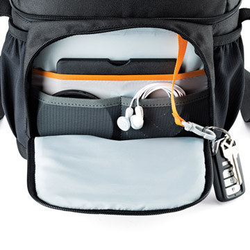 Lowepro（ロープロ） ノバ160AW2